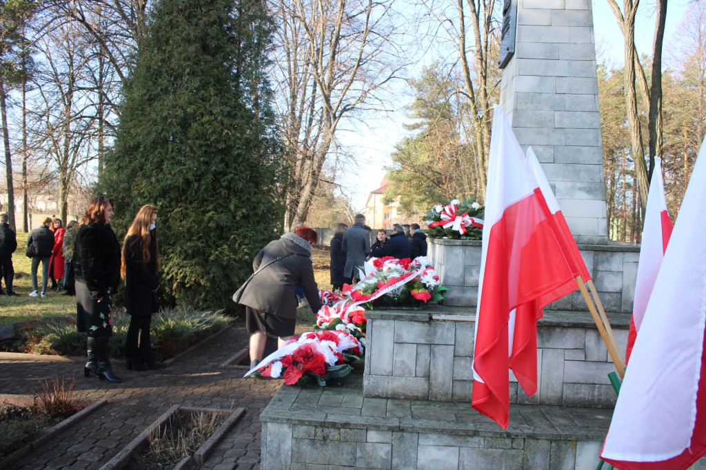 Stąporkowianie uczcili 103. rocznicę Odzyskania przez Polskę Niepodległości [fotorelacja]