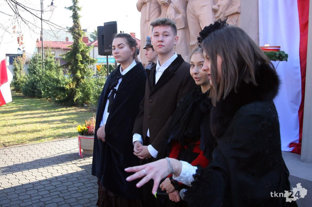 WIDEO: Końskie radują się w rocznicę odzyskania niepodległości