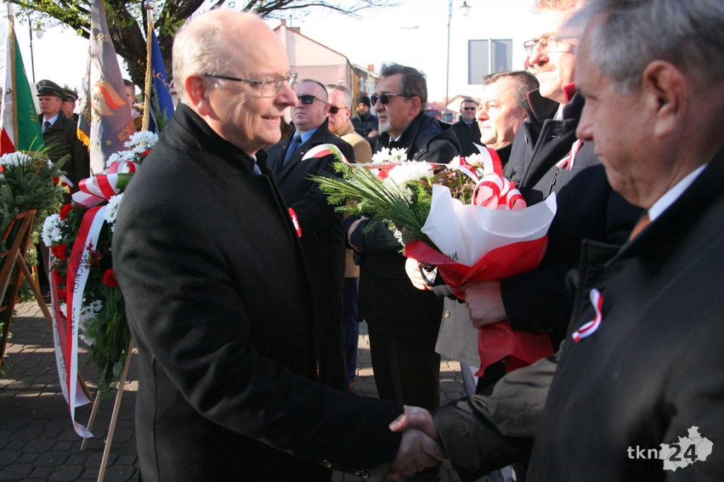 WIDEO: Końskie radują się w rocznicę odzyskania niepodległości