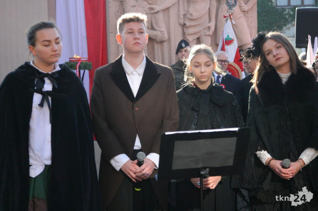 WIDEO: Końskie radują się w rocznicę odzyskania niepodległości