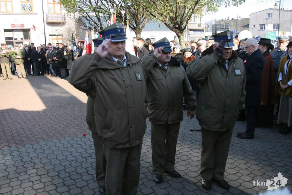 WIDEO: Końskie radują się w rocznicę odzyskania niepodległości