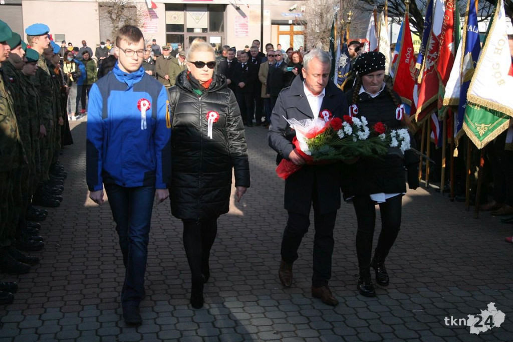 WIDEO: Końskie radują się w rocznicę odzyskania niepodległości