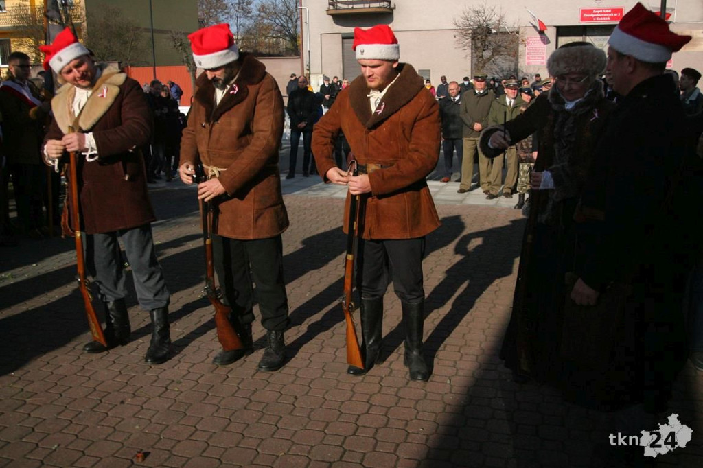 WIDEO: Końskie radują się w rocznicę odzyskania niepodległości