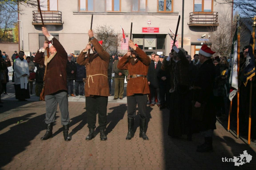 WIDEO: Końskie radują się w rocznicę odzyskania niepodległości