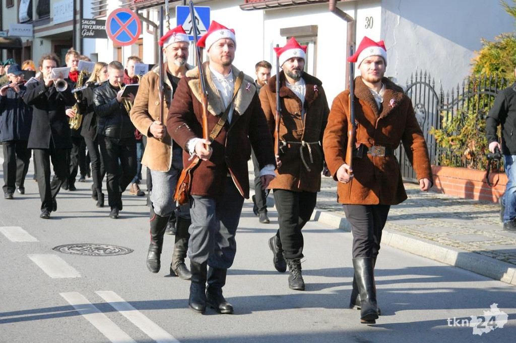 WIDEO: Końskie radują się w rocznicę odzyskania niepodległości