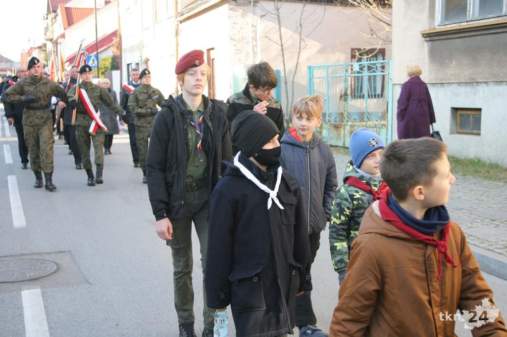 WIDEO: Końskie radują się w rocznicę odzyskania niepodległości