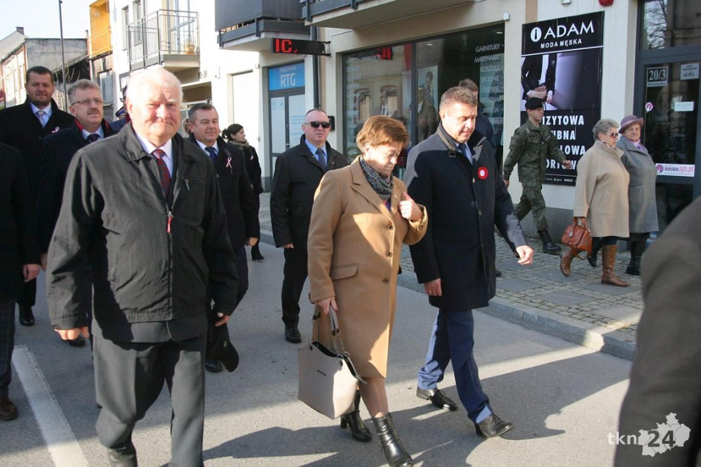 WIDEO: Końskie radują się w rocznicę odzyskania niepodległości