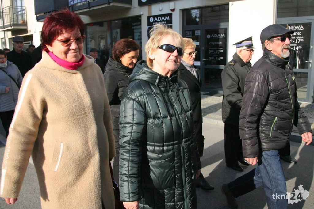 WIDEO: Końskie radują się w rocznicę odzyskania niepodległości