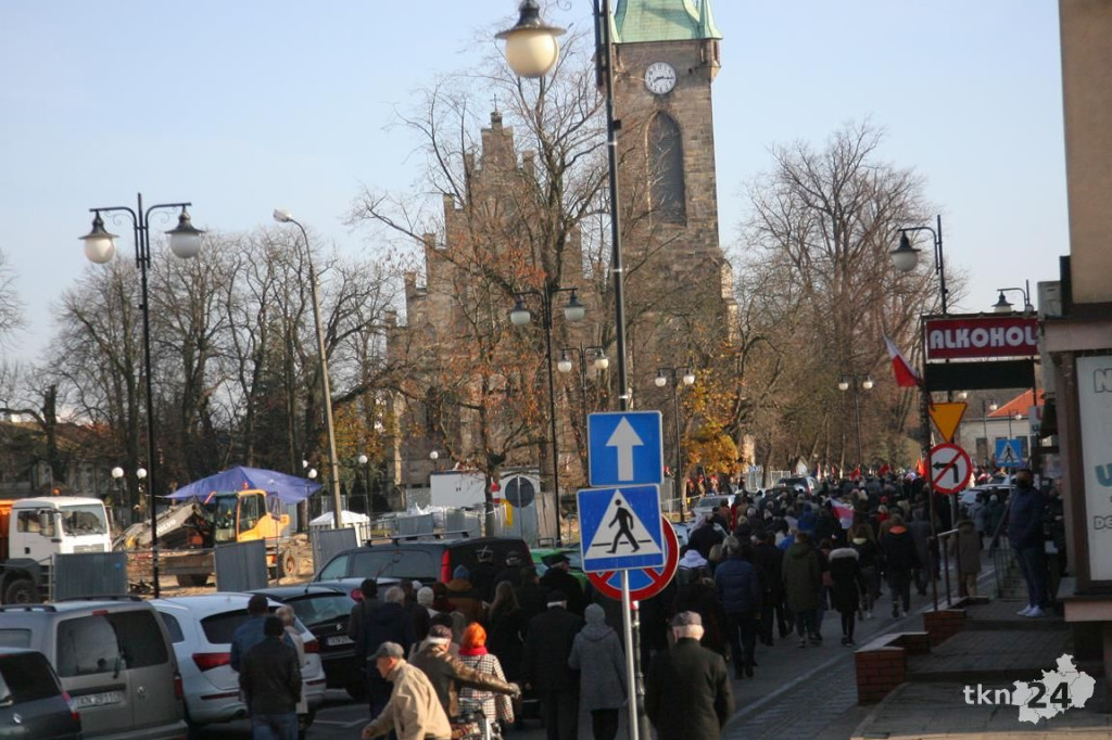 WIDEO: Końskie radują się w rocznicę odzyskania niepodległości