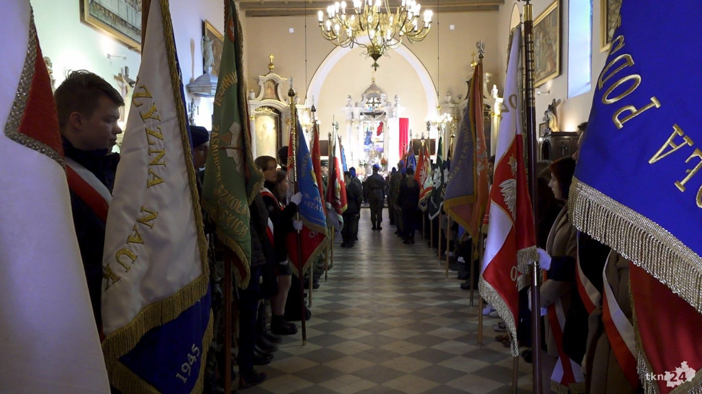 WIDEO: Końskie radują się w rocznicę odzyskania niepodległości