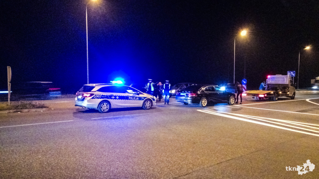 Kolizja bmw i mercedesa na koneckiej obwodnicy