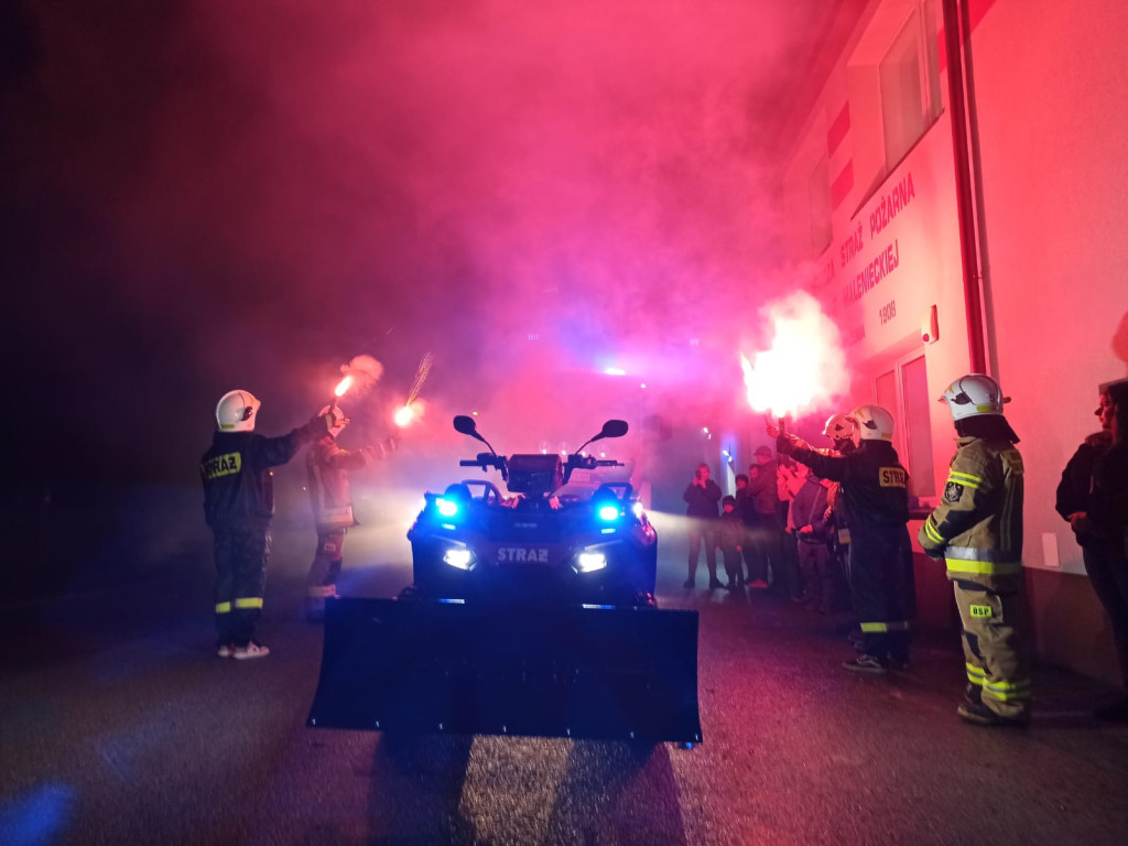 Nowy quad będzie służył OSP Ruda Maleniecka [zdjęcia]