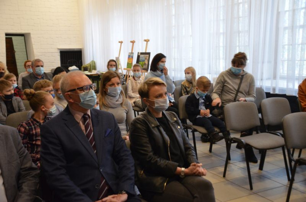 Konkurs plastyczny w tematyce walki ze smogiem rozstrzygnięty [zdjęcia]