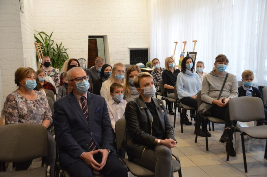 Konkurs plastyczny w tematyce walki ze smogiem rozstrzygnięty [zdjęcia]