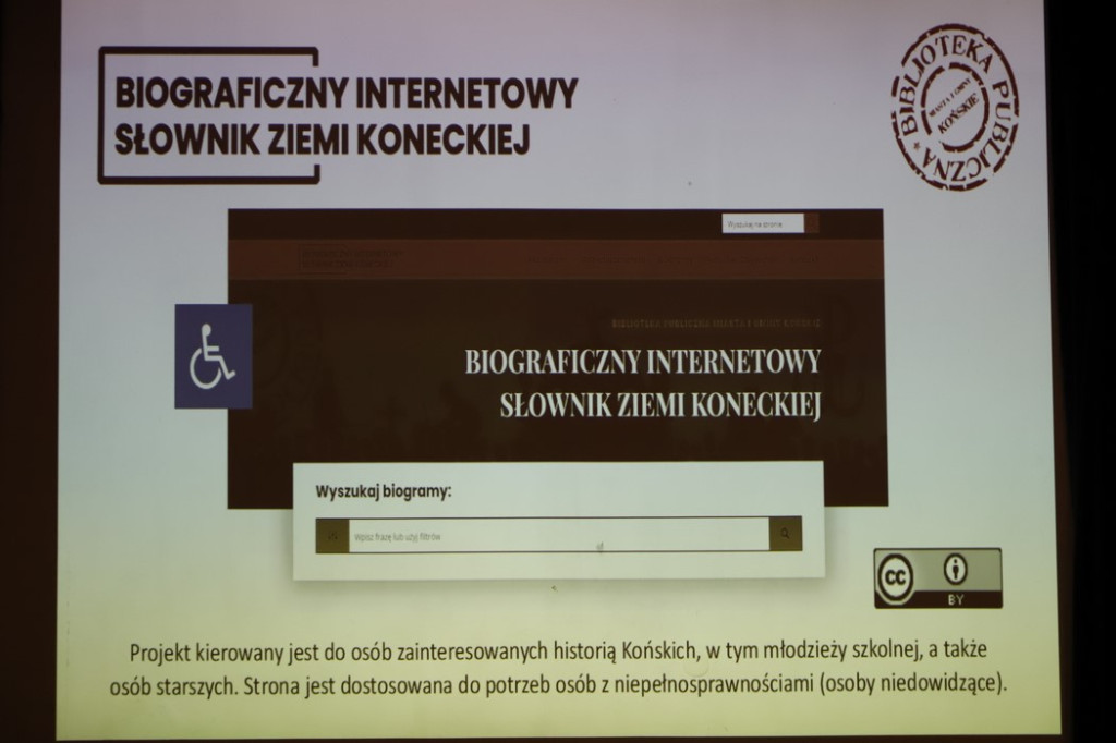 Prezentacja portalu biograficznego na seminarium bibliotekarzy w Końskich [zdjęcia]
