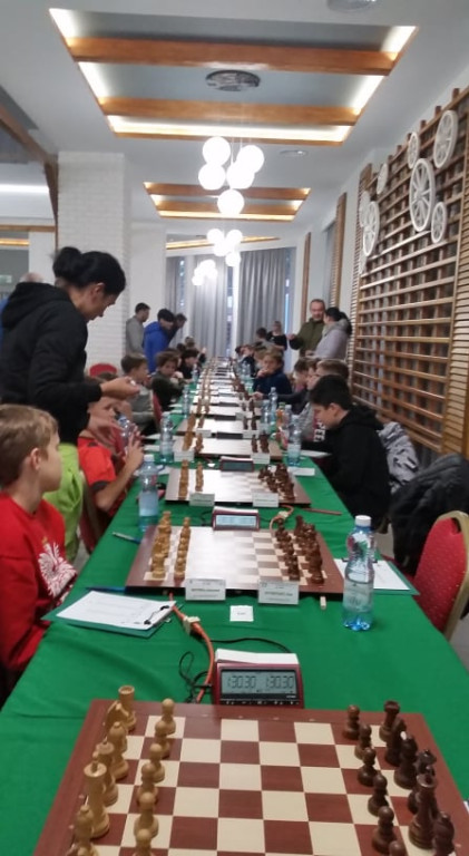 Szachowe Mistrzostwa Polski Juniorów w Sielpi [zdjęcia]
