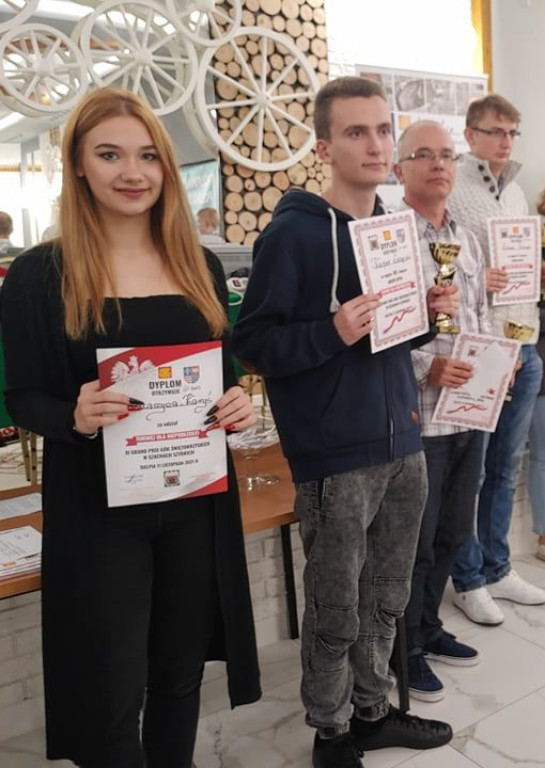 Szachowe Mistrzostwa Polski Juniorów w Sielpi [zdjęcia]