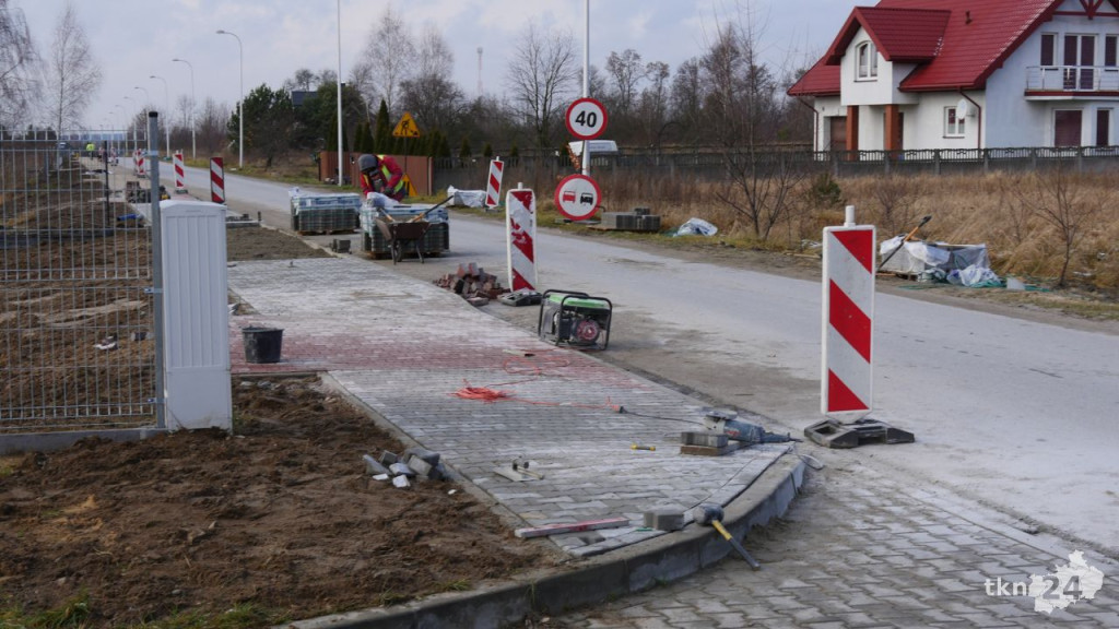 Jesienne inwestycje drogowe w gminie Gowarczów [wideo, zdjęcia]