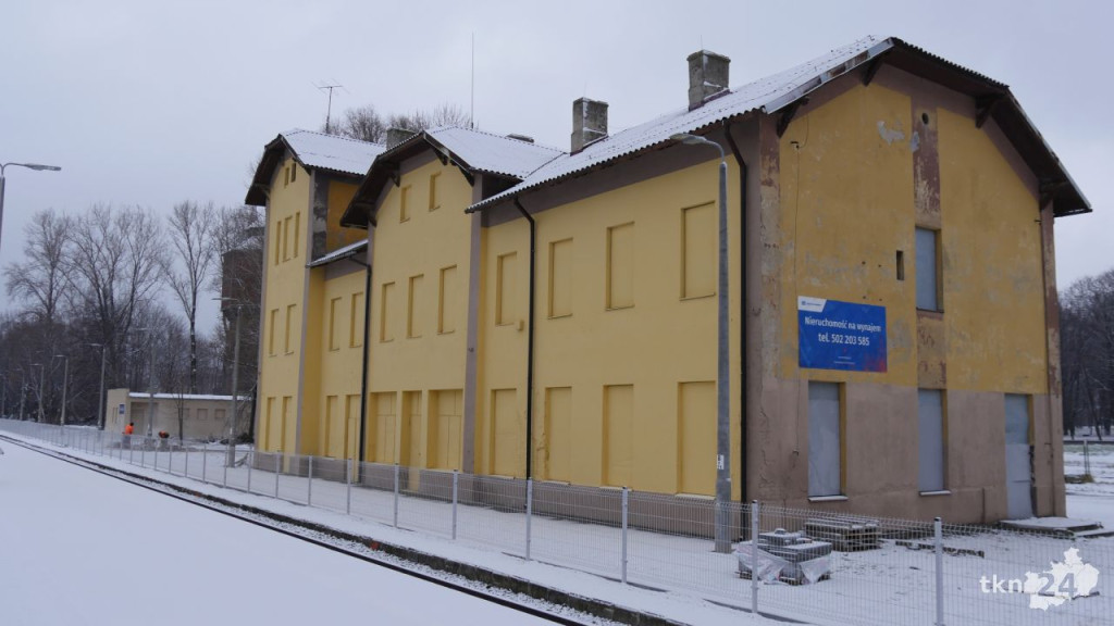 Pociągi w Końskich. Rozkłady, ceny biletów