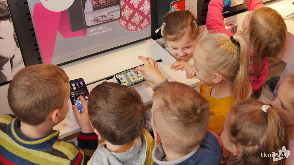 Konecki T-Mobile uczy najmłodszych o bezpieczeństwie w sieci [wideo, zdjęcia]