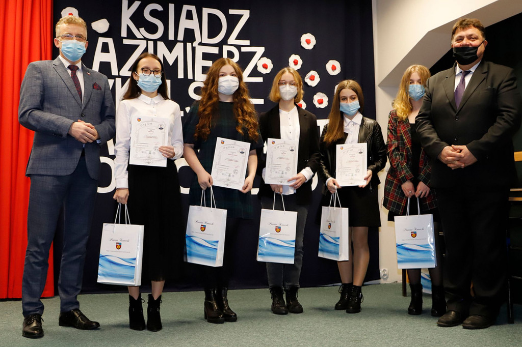 `Niezłomny patron`. Uroczystość ku czci patrona powiatu koneckiego [wideo, zdjęcia]