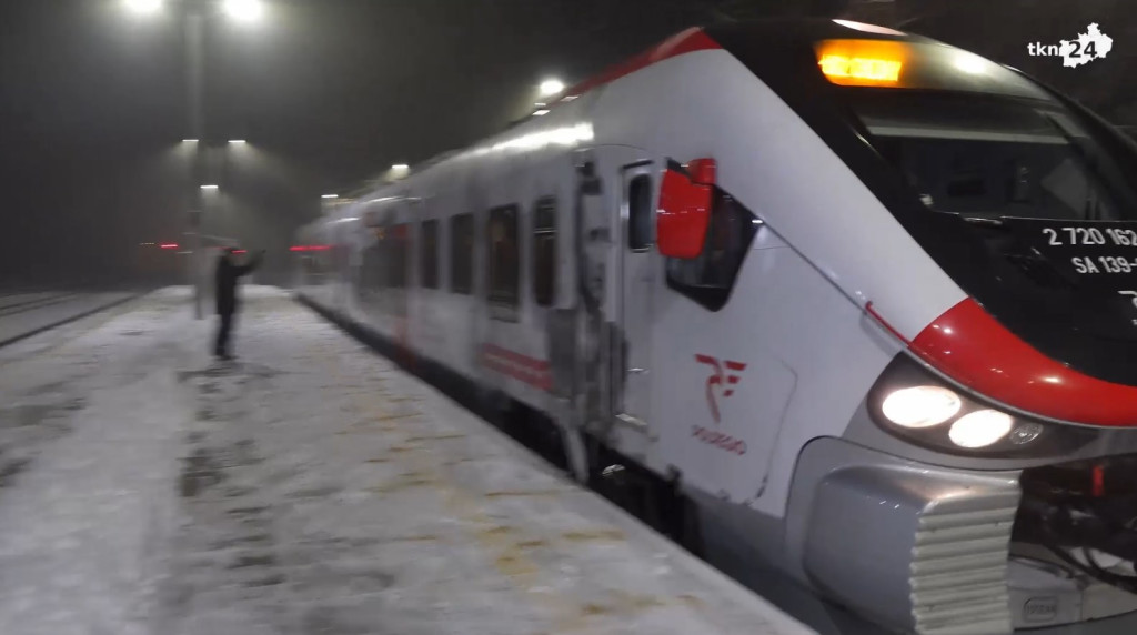 Osobowe pociągi wróciły do regionu! [wideo, zdjęcia]