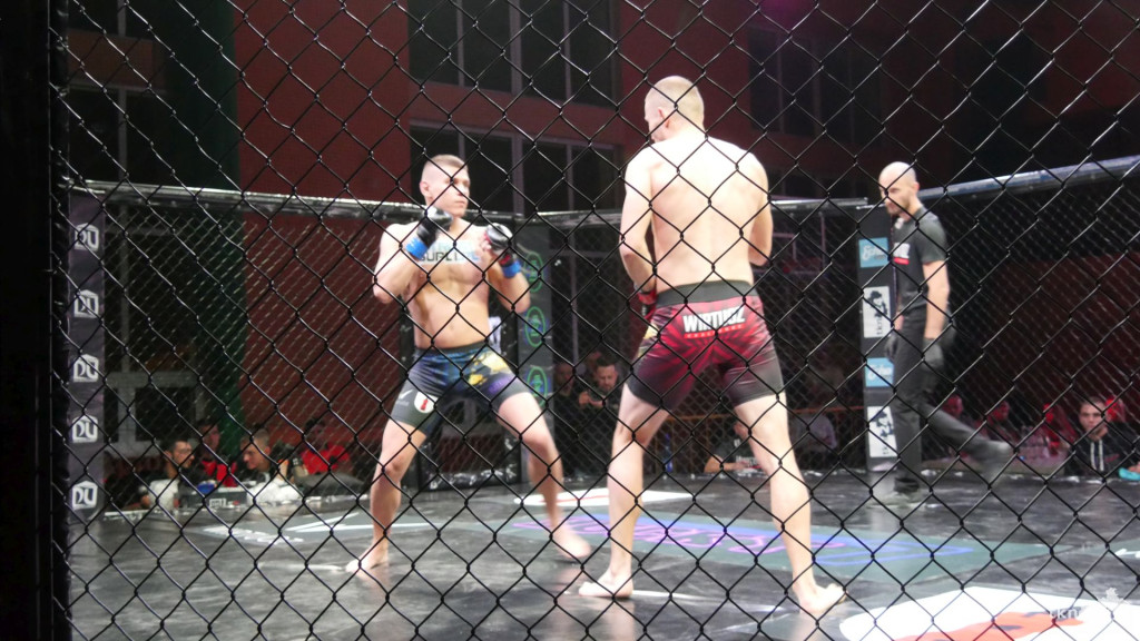 Wielkie emocje na gali MMA Wirtuoz Challenge Lucky 7 w Radoszycach! [fotogaleria]