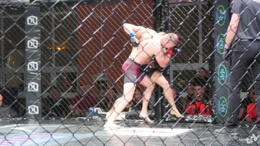 Wielkie emocje na gali MMA Wirtuoz Challenge Lucky 7 w Radoszycach! [fotogaleria]