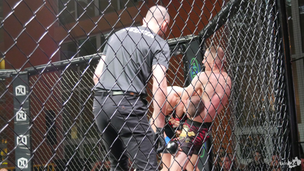 Wielkie emocje na gali MMA Wirtuoz Challenge Lucky 7 w Radoszycach! [fotogaleria]