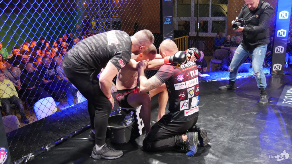 Wielkie emocje na gali MMA Wirtuoz Challenge Lucky 7 w Radoszycach! [fotogaleria]