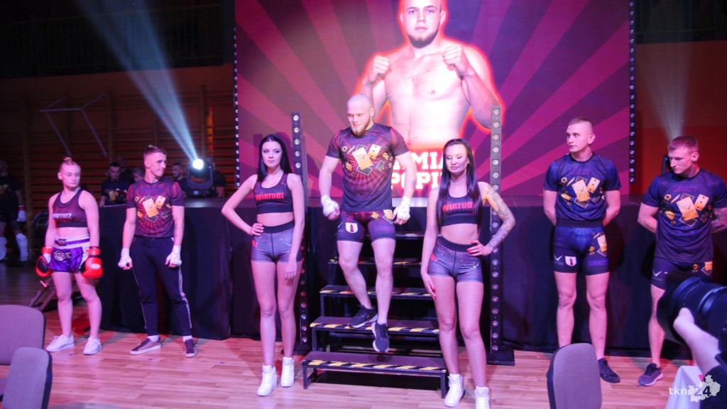 Wielkie emocje na gali MMA Wirtuoz Challenge Lucky 7 w Radoszycach! [fotogaleria]