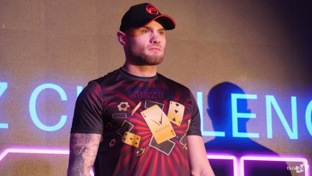 Wielkie emocje na gali MMA Wirtuoz Challenge Lucky 7 w Radoszycach! [fotogaleria]