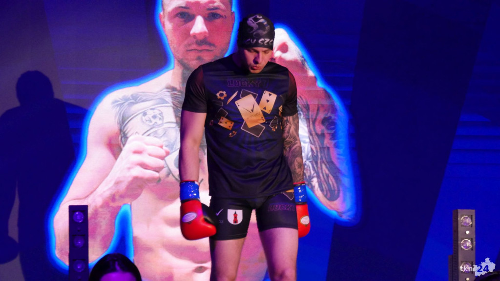 Wielkie emocje na gali MMA Wirtuoz Challenge Lucky 7 w Radoszycach! [fotogaleria]
