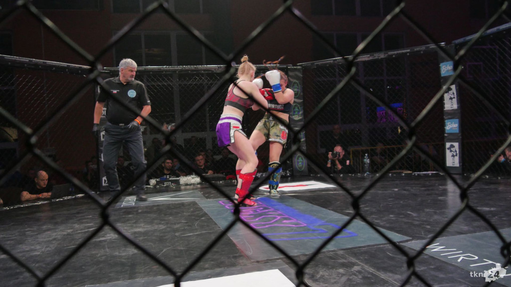 Wielkie emocje na gali MMA Wirtuoz Challenge Lucky 7 w Radoszycach! [fotogaleria]