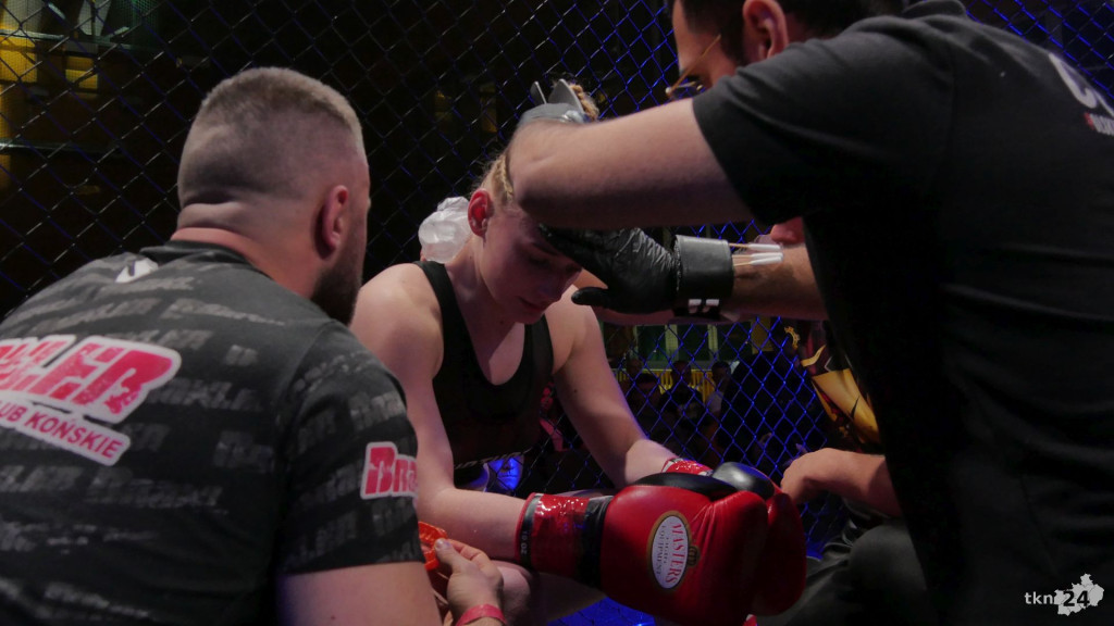 Wielkie emocje na gali MMA Wirtuoz Challenge Lucky 7 w Radoszycach! [fotogaleria]