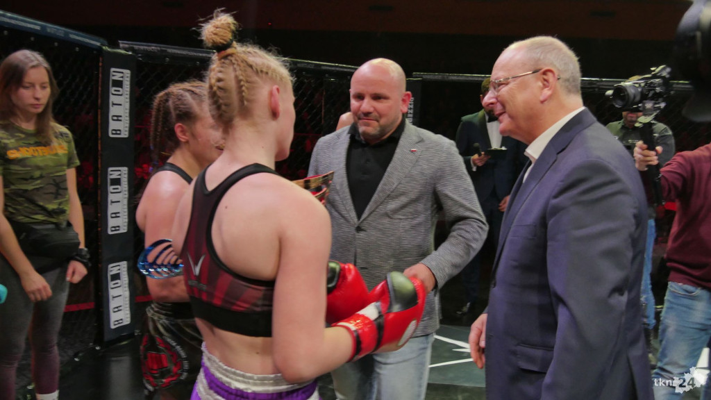 Wielkie emocje na gali MMA Wirtuoz Challenge Lucky 7 w Radoszycach! [fotogaleria]