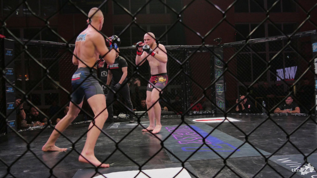 Wielkie emocje na gali MMA Wirtuoz Challenge Lucky 7 w Radoszycach! [fotogaleria]