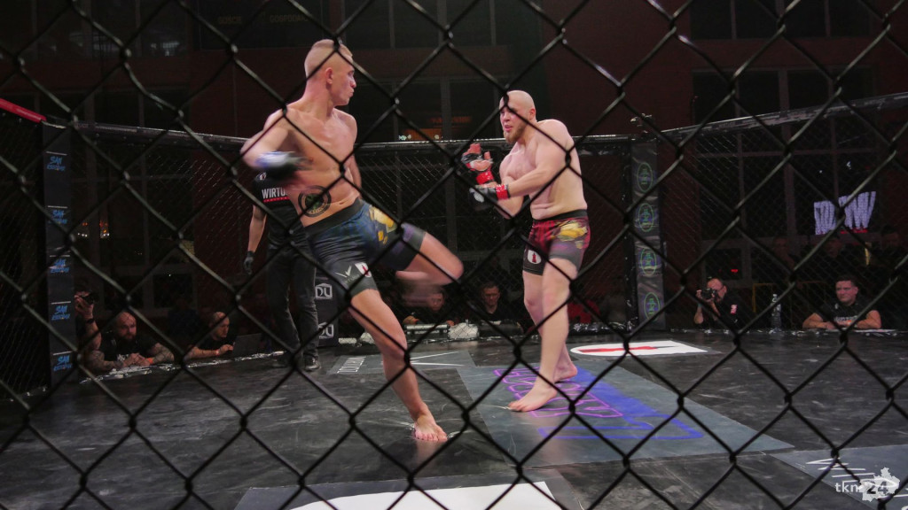 Wielkie emocje na gali MMA Wirtuoz Challenge Lucky 7 w Radoszycach! [fotogaleria]