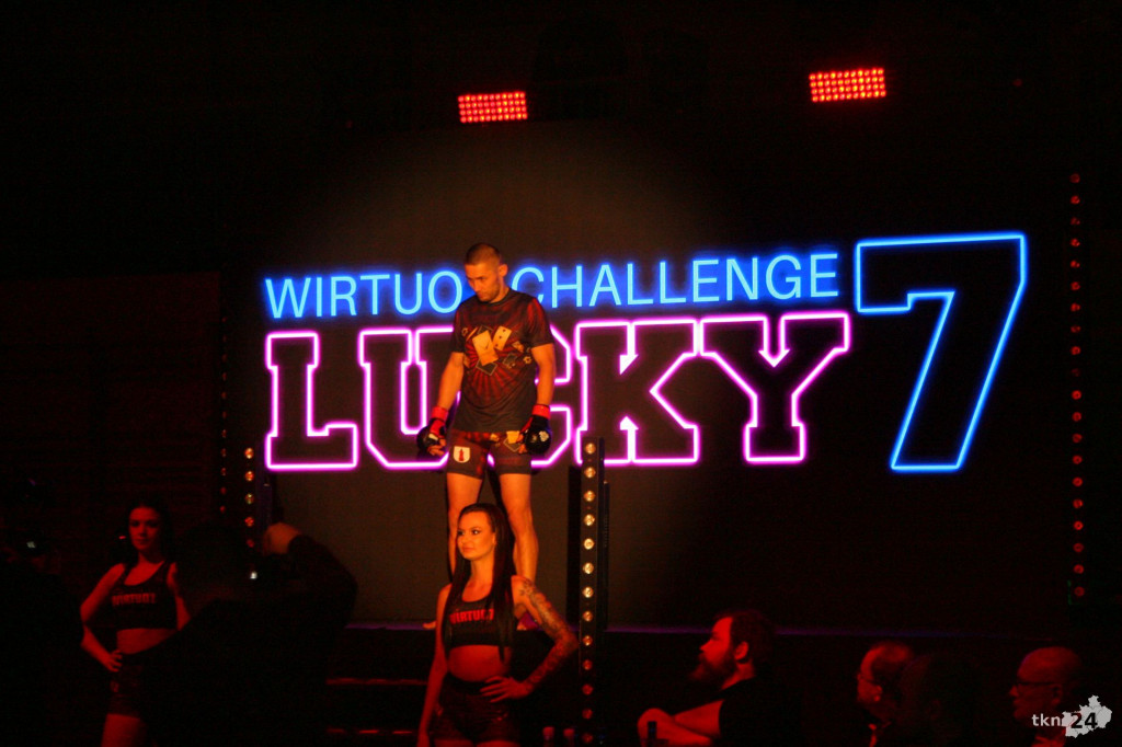 Wielkie emocje na gali MMA Wirtuoz Challenge Lucky 7 w Radoszycach! [fotogaleria]