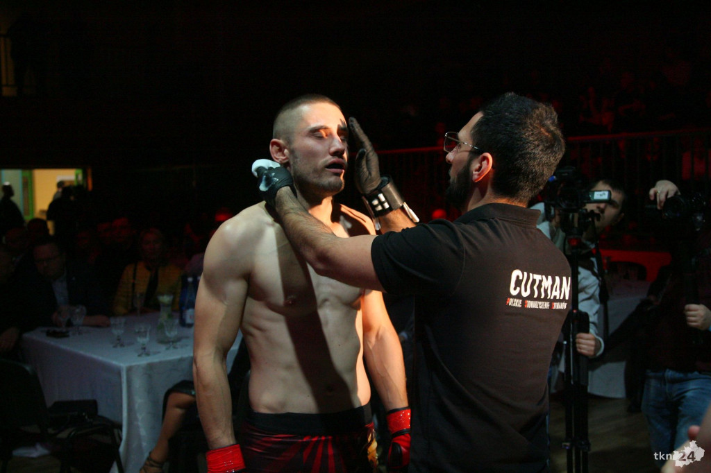 Wielkie emocje na gali MMA Wirtuoz Challenge Lucky 7 w Radoszycach! [fotogaleria]