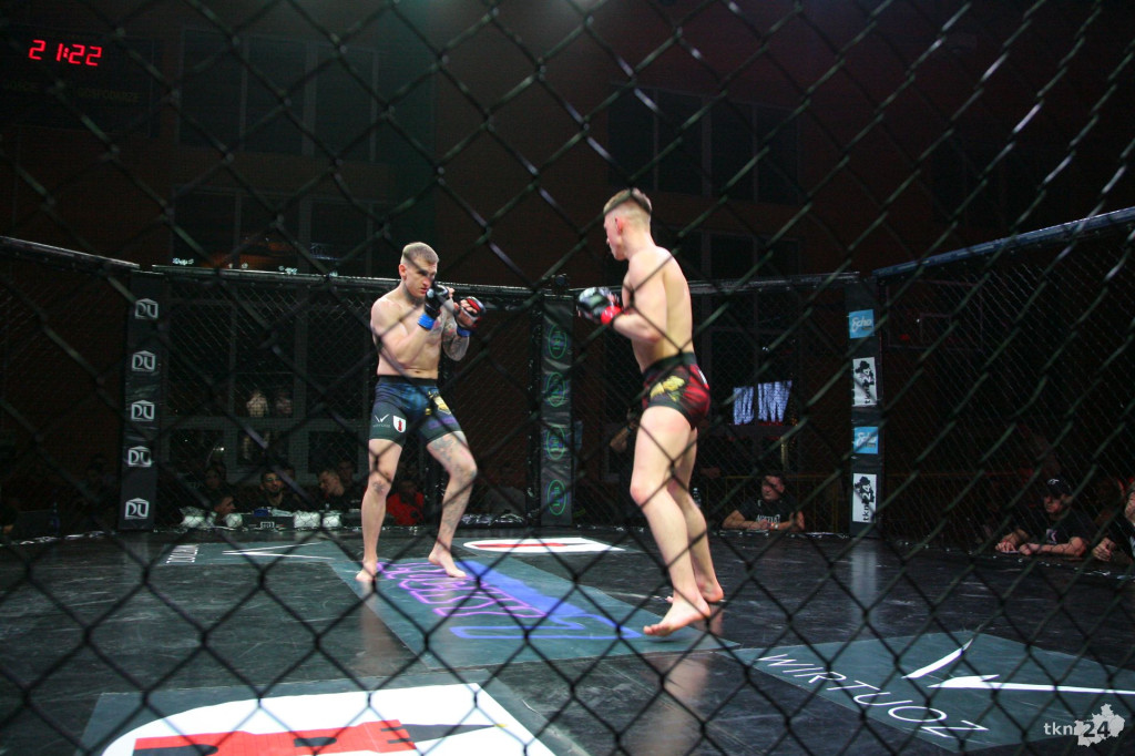 Wielkie emocje na gali MMA Wirtuoz Challenge Lucky 7 w Radoszycach! [fotogaleria]
