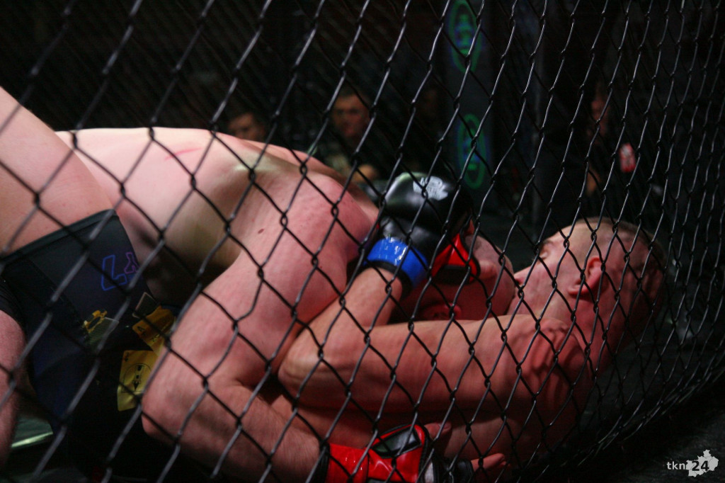 Wielkie emocje na gali MMA Wirtuoz Challenge Lucky 7 w Radoszycach! [fotogaleria]