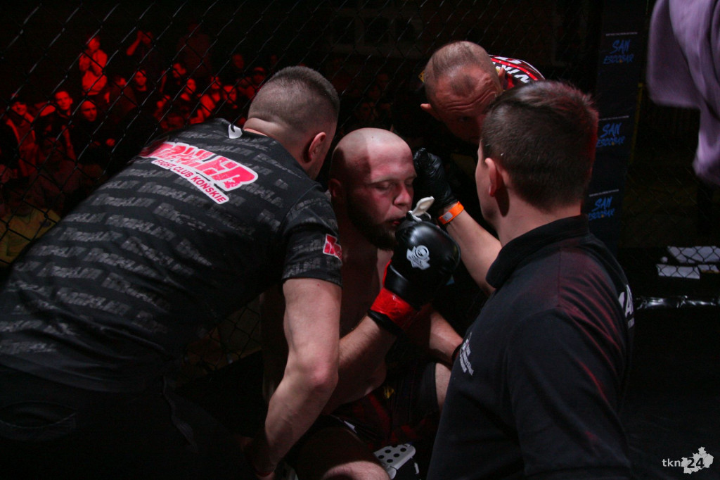 Wielkie emocje na gali MMA Wirtuoz Challenge Lucky 7 w Radoszycach! [fotogaleria]