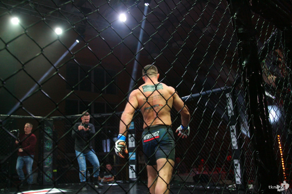 Wielkie emocje na gali MMA Wirtuoz Challenge Lucky 7 w Radoszycach! [fotogaleria]