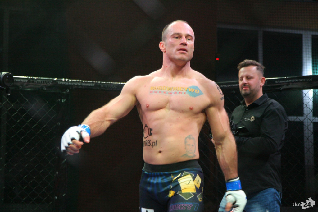 Wielkie emocje na gali MMA Wirtuoz Challenge Lucky 7 w Radoszycach! [fotogaleria]