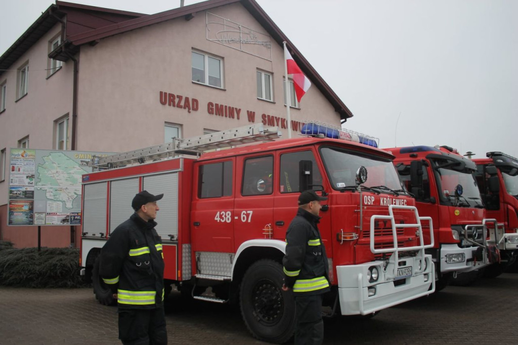 Nowy pojazd dla druhów OSP w Miedzierzy [zdjęcia]