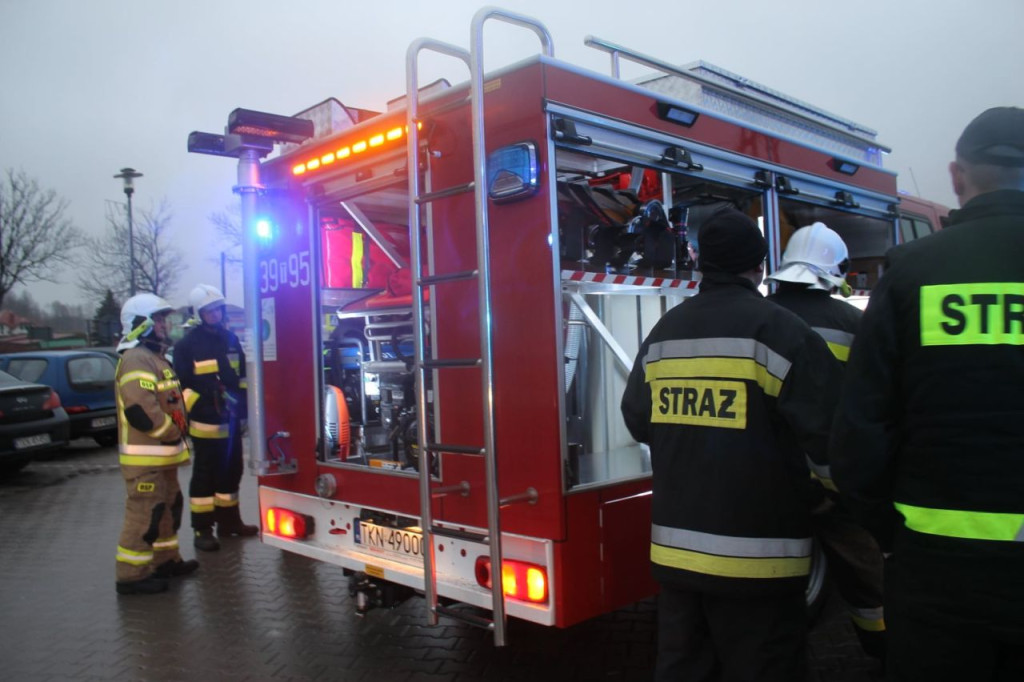 Nowy pojazd dla druhów OSP w Miedzierzy [zdjęcia]