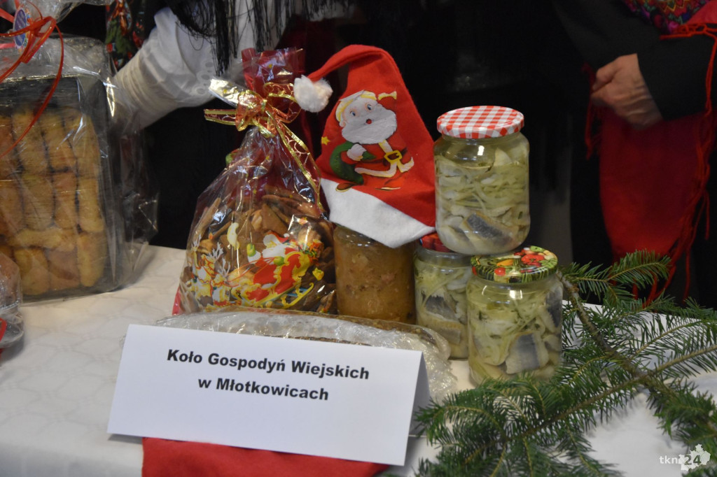 Powiat konecki murem za polskim mundurem [wideo, zdjęcia]
