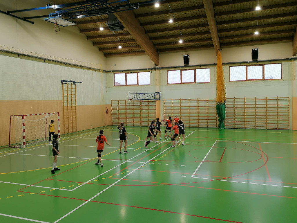 Przedświąteczna niedziela z Olimpią Końskie. Mecz dzieci i turniej juniorek! [wideo, zdjęcia]