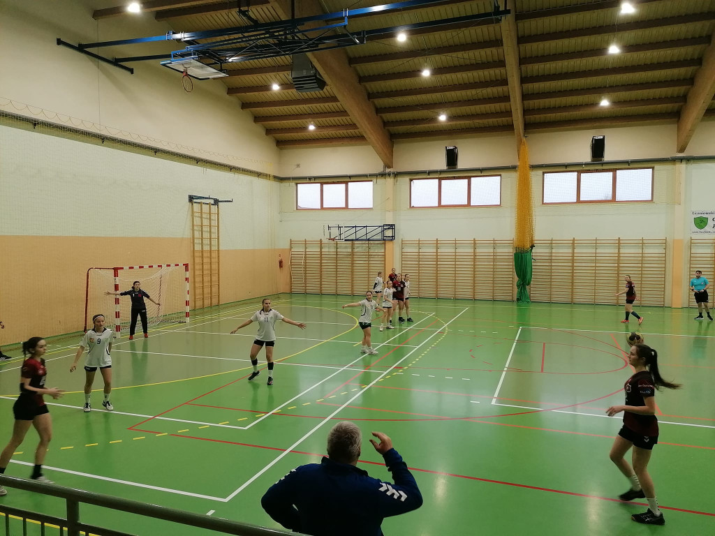 Przedświąteczna niedziela z Olimpią Końskie. Mecz dzieci i turniej juniorek! [wideo, zdjęcia]